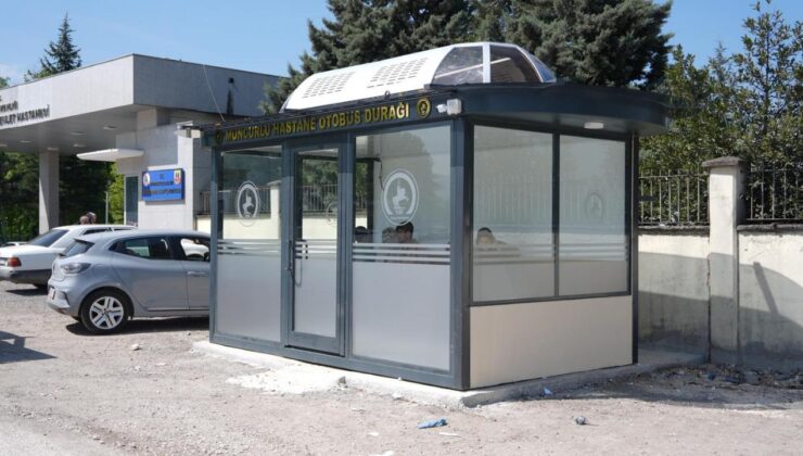 Düzce’de Akıllı Durak Sayısı Artıyor: 7’nci Nokta Muncurlu Devlet Hastanesi Önü Oldu